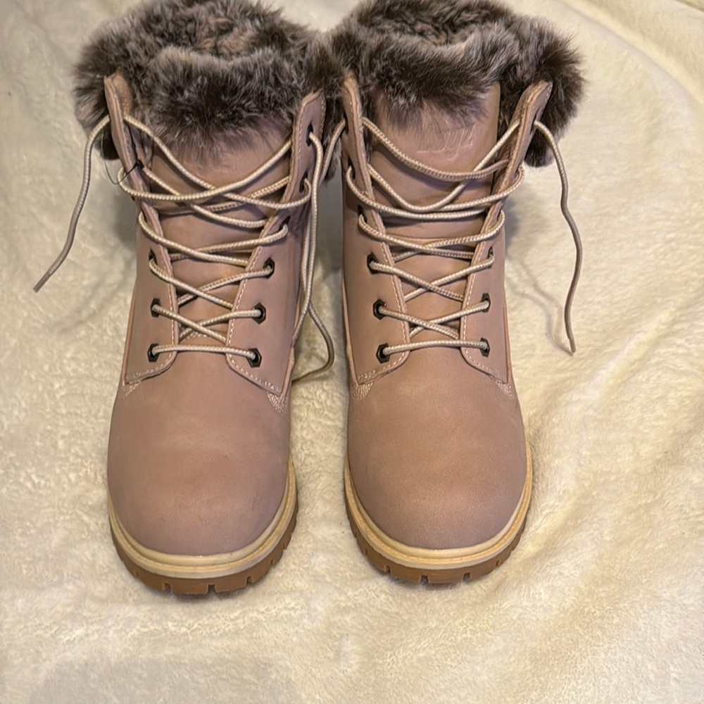 Lugz Women's Taupe Winter Boots with Fur Trim